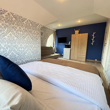 Luka בית הארחה פלאנגה